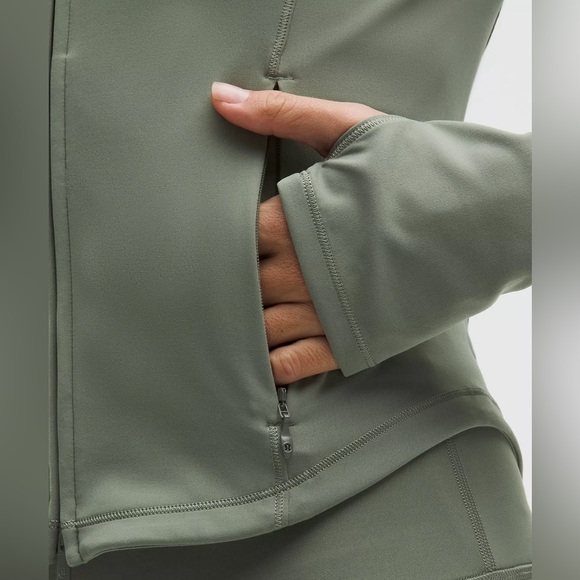 Like New! Lululemon Wunder Train Full Zip Jacket- Willow Leave- Size 10 - Picture 3 of 9